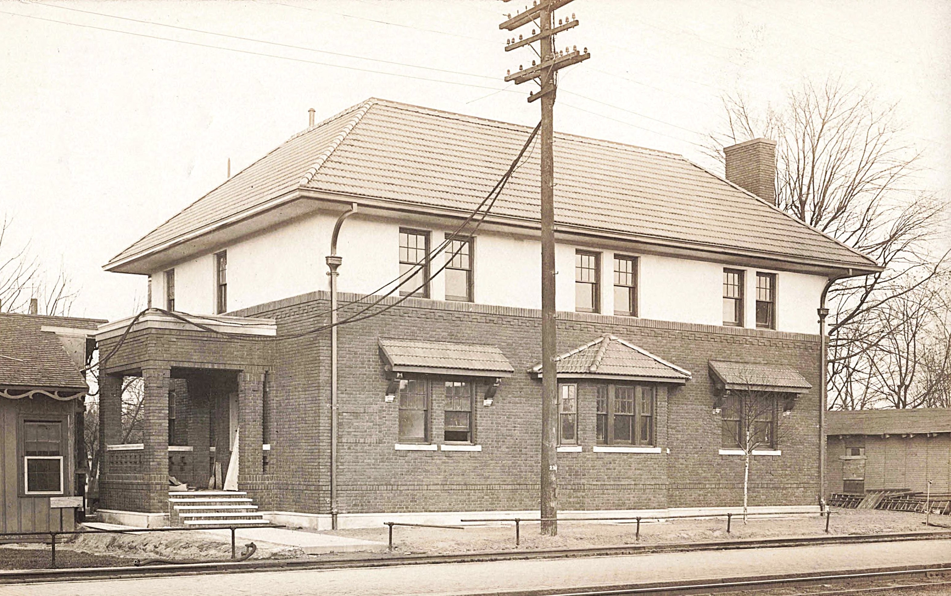 Hillsdale Division office